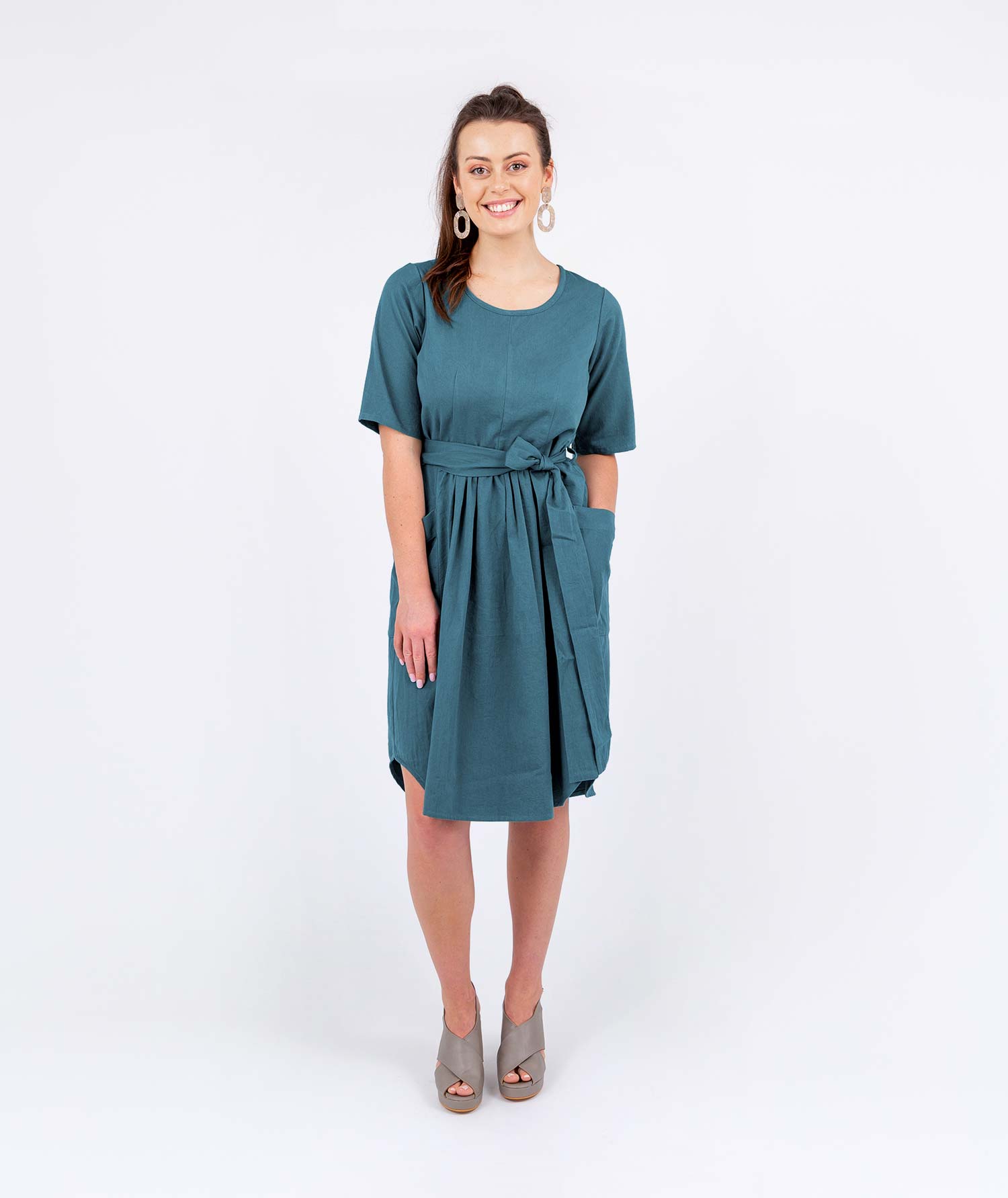 Short sleeve clearance travel dress